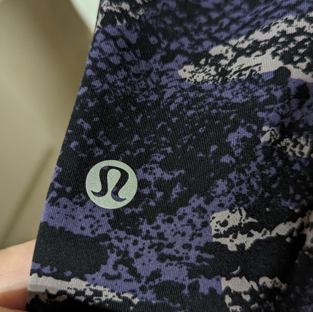 Lululemon align yoga pants. Like new size 8.  Perfect condition